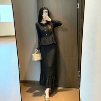 Nouvelle Collection Automne 2026 : Ensemble Plissé Élégant Style Issey Miyake pour Femme – Haut à Col Rond et Manches Longues à Boutonnage Simple