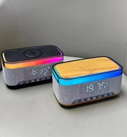 Jam Alarm Digital multifungsi, Speaker pengisi daya nirkabel dengan lampu LED, fungsi Radio FM, speaker pintar portabel
