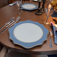 Blue Rim Vintage Romantique Élégant 13 Pouces Couverts De Mariage Assiette À Dîner Plateau De Chargeur En Plastique pour Plats et Assiettes