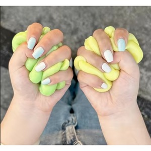 Plátanos que Cambian de Color para Aliviar la Ansiedad, con Tecnología de Cambio de Color Activada por Calor que Cambia de Verde a Amarillo - Product Image 4
