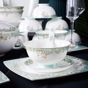 ชุดอาหารค่ำเซรามิกประดับทองคำระดับไฮเอนด์ ชุดภาชนะกระเบื้องพอร์ซเลนเนื้อละเอียดสำหรับงานเลี้ยง คุณภาพสูง ยั่งยืน - Product Image 3