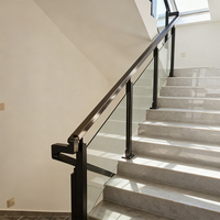 Système de garde-corps d'escalier moderne en acier inoxydable de qualité supérieure avec verre trempé finition satinée/miroir pour hôtels et villas