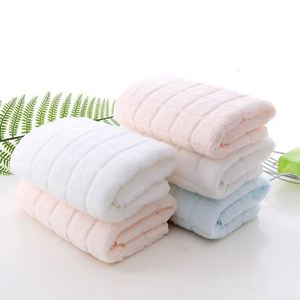 Toalla 100% Algodón Puro 70*140cm Tejido Jacquard Color Sólido Antibacteriana Hipoalergénica Ecológica Suave Absorbente - Product Image 1