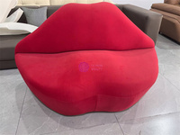 Canapé en forme de lèvres rouges Yicheng Beauty Wholesale, petit canapé 2 places, canapé en forme de lèvres à vendre