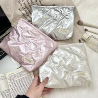 Tas Clutch Berbentuk Hati Berlapis Bahan PU Gaya Korea dengan Ritsleting, Ultra-ringan, Dapat Dilipat, Dompet Kosmetik dan Perawatan Kulit