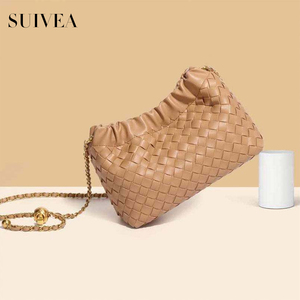 Venta directa de fábrica, nuevo bolso trenzado, bolso de hombro con cadena de bola dorada, monedero pequeño, tendencia de moda, bolso cruzado versátil - Product Image 3