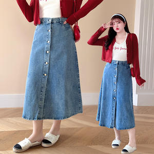 กระโปรงยีนส์ทรงเอไลน์รุ่น Runqi N8263 ไซส์พลัสสำหรับผู้หญิง ผ้ายีนส์ฟอก แต่งผ่าข้าง เอวธรรมชาติ สีพื้น ผ้าฝ้าย - Product Image 3