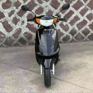 <span class=keywords><strong>Yamaha</strong></span> Jog 125cc <span class=keywords><strong>Moto</strong></span> da Strada Compatta Economica Elegante per Pendolari Urbani Usata - Product Image 5