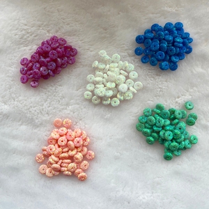 Perles d'opale de laboratoire de forme ronde 8X8X3MM avec trous - Product Image 1