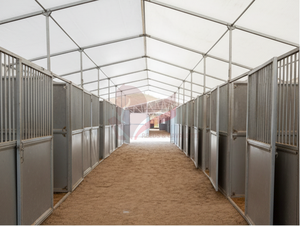Refugio de <span class=keywords><strong>caballos</strong></span> modular resistente estable para <span class=keywords><strong>caballos</strong></span> con marco de acero a prueba de agua para uso en clubes ecuestres - Product Image 3