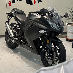 Nouveau Type de <span class=keywords><strong>Moto</strong></span> d'<span class=keywords><strong>Occasion</strong></span> Populaire Kawasaki Ninja, <span class=keywords><strong>Moto</strong></span> de Course et Routière à Essence <span class=keywords><strong>250cc</strong></span> - Product Image 1