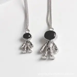 Robot Ins Europe And The United States Male Hip-hop Personality Astronaut Moon Astronaut Robot Pendant Street Necklace