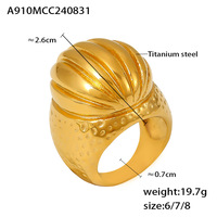 Cincin Perhiasan mode grosir cincin baja tahan karat wanita goresan Oval berlapis emas 18 K kualitas tinggi
