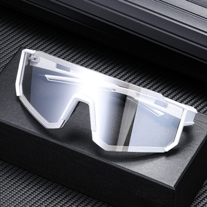 Lunettes de sport pour le cyclisme, monture intégrale, photochromiques, UV400, coupe-vent, multifonctionnelles, pour la course à pied, le VTT, la route et les activités de plein air - Product Image 1