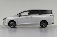 Wuling Starlight730 PHEV d'occasion 2025 <100km Édition Luxe Hybride MPV Ultra Faible Kilométrage 5000km Familial 7 places Conduite à Gauche