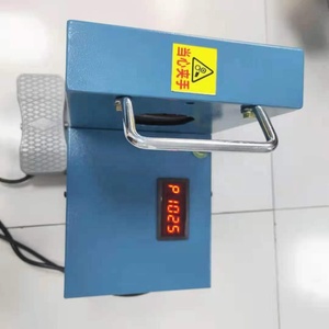 Máquina prensadora hidráulica usada <span class=keywords><strong>Berserk</strong></span> China, caja de cambios Dx68, máquina prensadora de manguera, obras de construcción, máquina prensadora Uniflex - Product Image 4