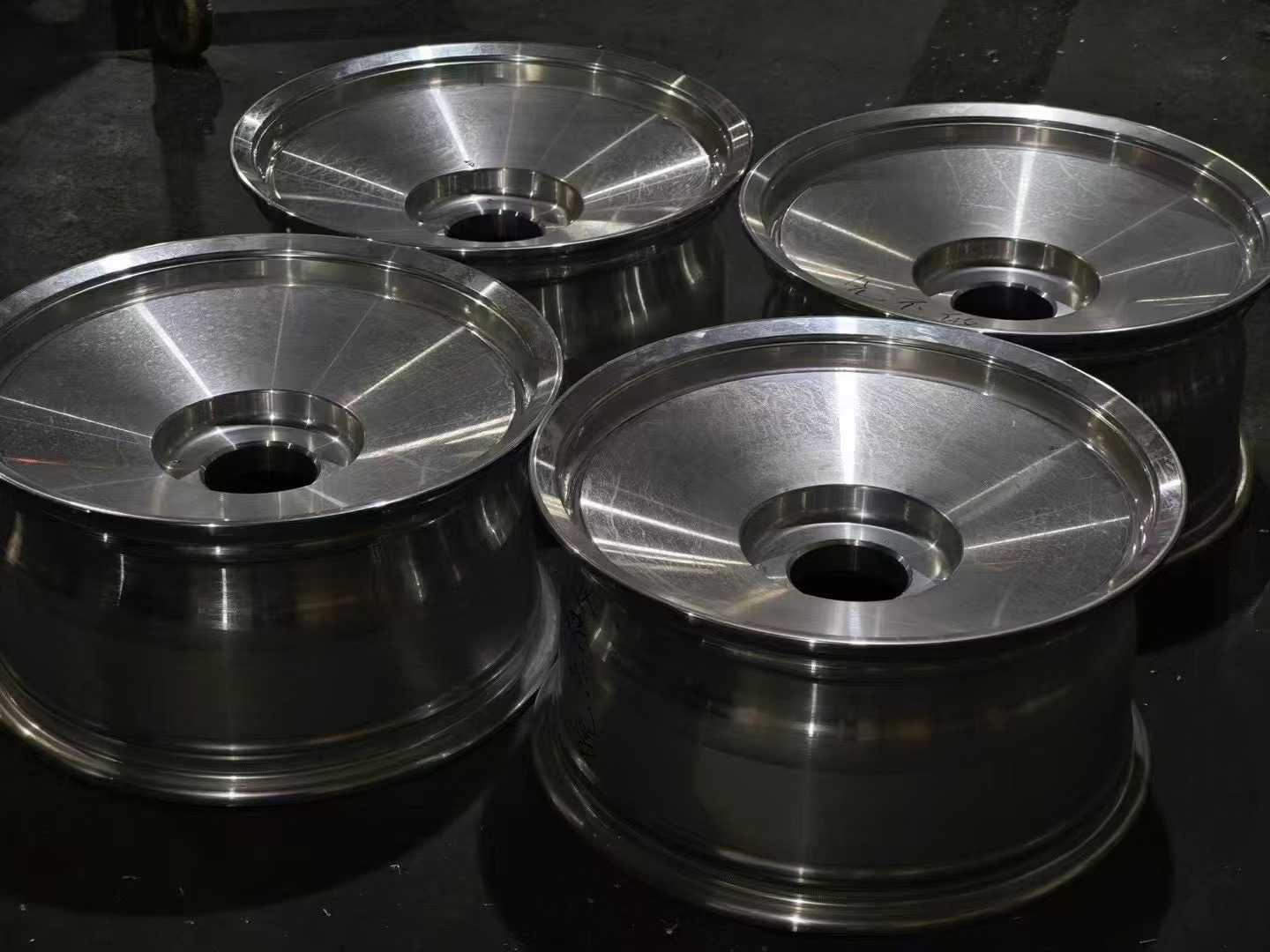 Kron's Rim How to Choose Chrome Rims 4x100: A Complete Buyer's Guide