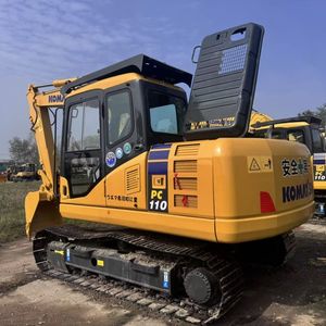 Excavatrice d'occasion Komatsu PC110 de 11 tonnes certifiée CE avec moteur et boîte de vitesses, modèle 2022, vente à bas prix - Product Image 4