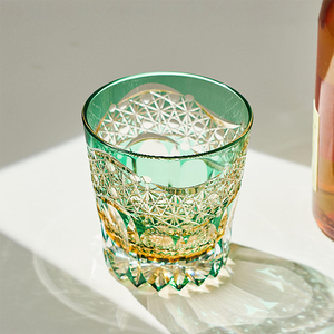 Bicchiere da whisky in cristallo giapponese di lusso Edo Kiriko tagliato a mano, bicchiere da liquore di lusso viola fluorescente effetto alba per vino <span class=keywords><strong>e</strong></span> <span class=keywords><strong>acqua</strong></span> - Product Image 2