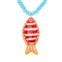Collier ras du cou bleu turquoise avec pendentif poisson perlé plat, fait main, breloque poisson rayé, pendentif poisson perlé, bijoux bohèmes