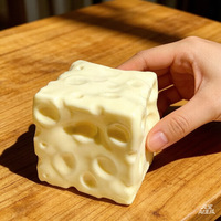 Jouet en mousse PU souple en forme de fromage de 6 cm, cube à rebond lent, jouet anti-stress, boule à presser amusante, jouet de dessin animé pour la réduction de la pression