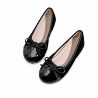 Zweifarbige Mary-Jane-Schuhe für Mädchen mit kontrastierendem Rand, Schleifen-Flats, klassische Ballerina-Silhouette, rutschfeste Sohle