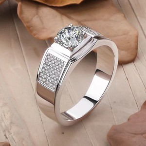 Erkekler için KLASİK 925 Ayar Gümüş Mozanit Nişan Yüzüğü, VVS1 Renk Mozanit Taşlı Beyaz Alyans Takı - Product Image 5