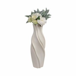 Vaso in ceramica con dettagli scultorei intrecciati per l'arredamento del soggiorno - Product Image 2