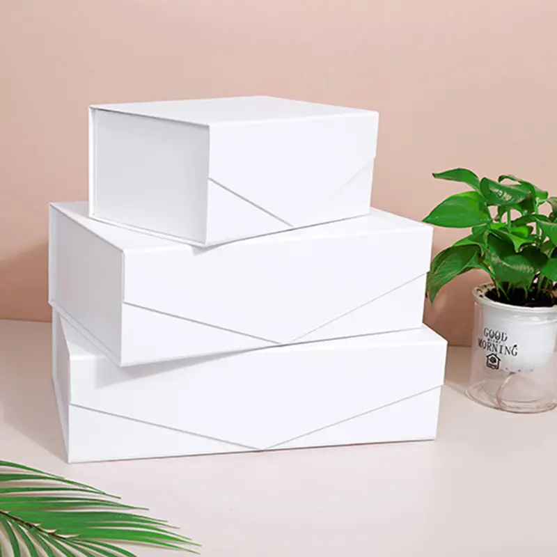 Wholesale Magnetic Folding Gift Box Cardboard Recycle V shaped Flap Shopping Present Folding Gift Box