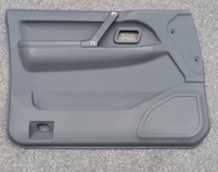 Lompard Mr756337 Mr714975 Mr714976 pour Pajero V31 Panneaux de porte intérieurs Garniture en tissu et cuir de la porte intérieure