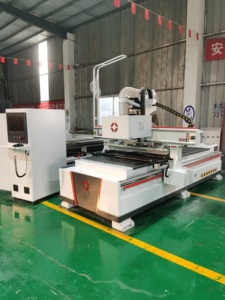 เครื่องเราเตอร์ ATC 1325 สำหรับงานไม้ ใช้ทำเฟอร์นิเจอร์ตู้ 1 1.การเจาะใช้ดอกสว่านขนาดต่างๆ เพื่อเจาะที่มีขนาดต่างกัน - Product Image 2