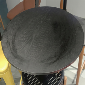 Table de restaurant moderne en bois noir, design industriel, surface durable, facile à nettoyer, mobilier commercial - Product Image 1
