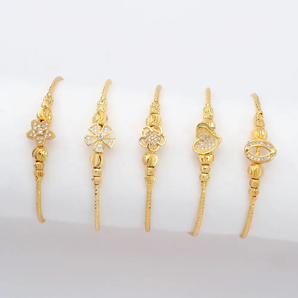 Kuningan minimalis penjualan laris gelang bertatahkan mikro berlapis emas modis populer dan dapat disesuaikan perhiasan gelang berlapis emas
