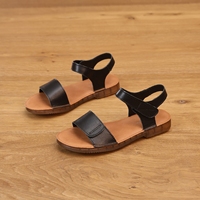Nouvelles sandales respirantes à bout ouvert pour femme, semelle en cuir de vache, talons plats, semelle souple en PU, idéales pour les étudiantes et les activités estivales en extérieur