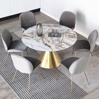 Échantillon gratuit Vente entière Chaise de restaurant moderne Fauteuil en velours nordique Mobilier de salle à manger Chaise de salle à manger en tissu avec pied en or