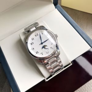 Relojes de Diseño con Estilo de Moda y Función de Fase Lunar - Product Image 3