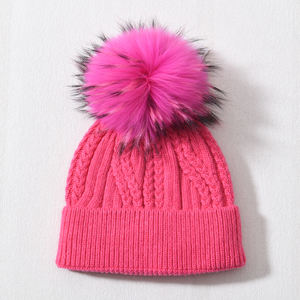 Bonnet côtelé d'hiver doux de haute qualité avec <span class=keywords><strong>fourrure</strong></span> véritable détachable Pom Pom Tuque de crâne personnalisée pour les femmes en gros chaud pour le voyage - Product Image 6