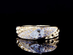 แหวนเพชรทรงลูกแพร์ 0.3 กะรัต รับรองโดย GIA จาก Xinfly ดีไซน์ทันสมัย ทองคำแท้ 18K สำหรับผู้หญิง เหมาะเป็นของขวัญวันเกิด - Product Image 5