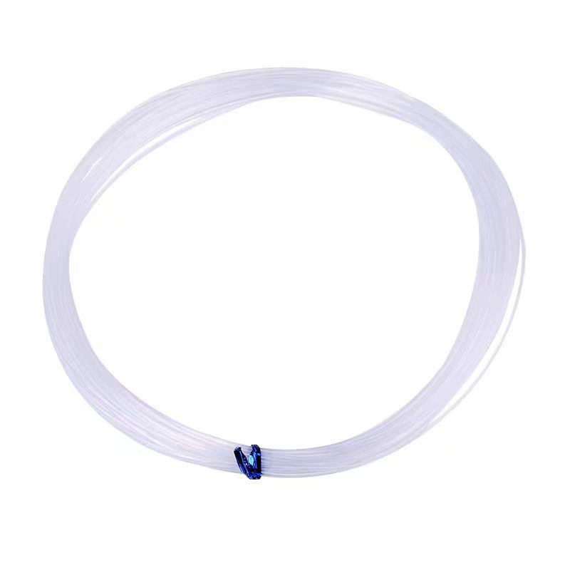 Una línea de pesca de 50m (0,48mm)