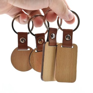 WAALUU Custom Letter Modern Leather Keyring Creative Rectangular Laser Blank Wooden Keychain for Engraved Small Gift