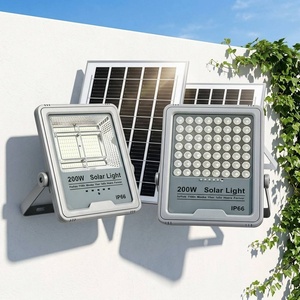 Projecteurs solaires pour jardins extérieurs avec télécommande, LED s'allume automatiquement la nuit pour une utilisation domestique et en extérieur - Product Image 1