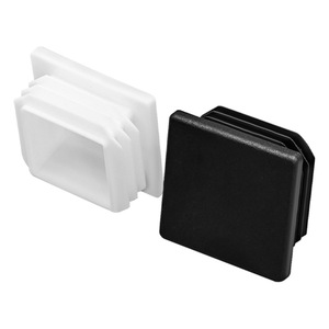 Bouchon carré en plastique noir et blanc antidérapant pour la protection des pieds de table et de chaise - Product Image 1