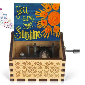 Mini Caja <span class=keywords><strong>Musical</strong></span> de Madera con Manivela, Mecanismo de Caja <span class=keywords><strong>Musical</strong></span> de Arte Moderno 'You Are My Sunshine', Regalo, Exhibición en Puesto, Venta al por Mayor desde China - Product Image 6