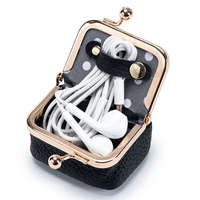 Mini boîte à bijoux en cuir véritable, porte-monnaie portable d'inspiration vintage, étui à bijoux avec fermoir à pression, mini boîte à bagues de voyage pour femmes