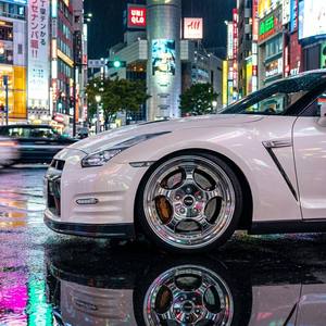 Rines Forjados Personalizados de Cinco Radios con Acabado Pulido Espejo Plateado, PCD 5x130, Compatibles con <span class=keywords><strong>Porsche</strong></span> 911 Coupé Clásico - Product Image 3