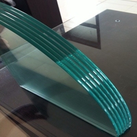 Usine vendant petite taille plusieurs tailles verre trempé clair renforcé pour Table porte escalier fenêtre salle de bain