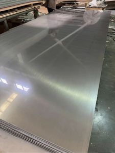 Çevre Dostu PVC Bambu Kömürü Ahşap Kaplama Karbon Kristal Metal Panel Yanmaz Modern 3D Duvar Paneli Daire Yatak Odası - Product Image 4