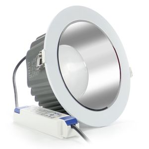 Faretto LED da 50W, 3000K, ad alta efficienza energetica, ideale per l'illuminazione di spazi interni e ambienti accoglienti. - Product Image 1