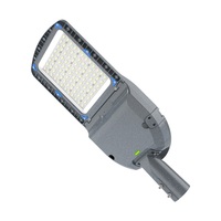 Lampadaire LED étanche d'extérieur 50W 100W 150W 200W pour stades, parkings et cours