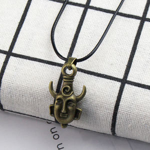 Collar gótico Retro que rodea a las fuerzas del <span class=keywords><strong>mal</strong></span>, colgante <span class=keywords><strong>de</strong></span> cuero, regalo - Product Image 6